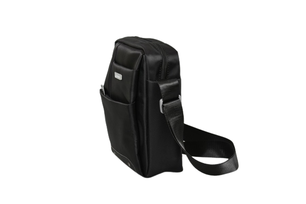 ΜΑΥΡΗ ΑΝΔΡΙΚΗ ΤΣΑΝΤΑ ΩΜΟΥ